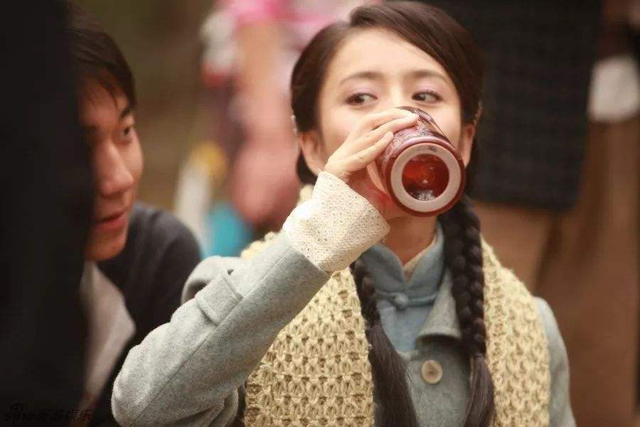 学明星用真空不锈钢保温杯定制你的健康 上海思乐得